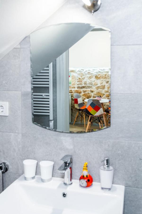 Studio Apartman Mirela Kastel Stafilic Kaštela المظهر الخارجي الصورة
